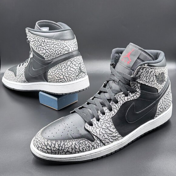 Air Jordan 1 Retro High 'Black Elephant' 2016 - Picture 8 of 14